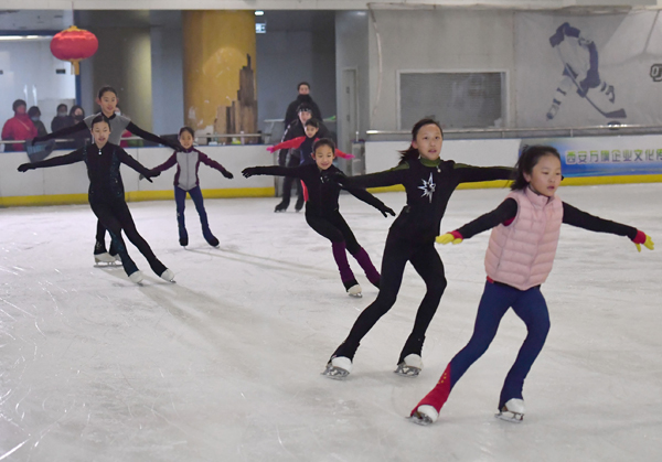 &ldquo;為漂亮買單，更要為健康買單&rdquo;&mdash;&mdash;女性成體育消費(fèi)市場(chǎng)新主力