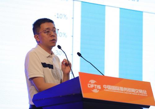 沃森生物國內(nèi)營銷醫(yī)學市場部總監(jiān)楊虹偉：科學認識疫苗在老年人疾病預防中的價值