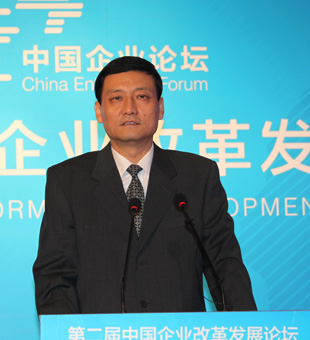 肖亞慶：加快形成&ldquo;三個一批&rdquo; 培育具有全球競爭力的世界一流企業(yè)