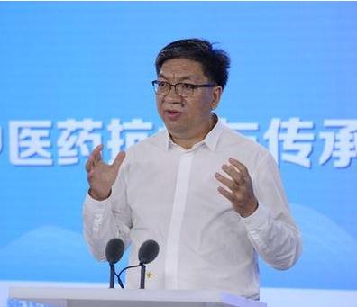 廣譽(yù)遠(yuǎn)郭家學(xué)：中醫(yī)藥抗疫發(fā)揮了中流砥柱作用 將迎百年發(fā)展拐點(diǎn)